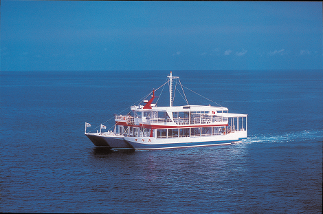 沖繩縣大型水中觀光船Orca號乘船券| 14:00班次| 成人(13歲以上)