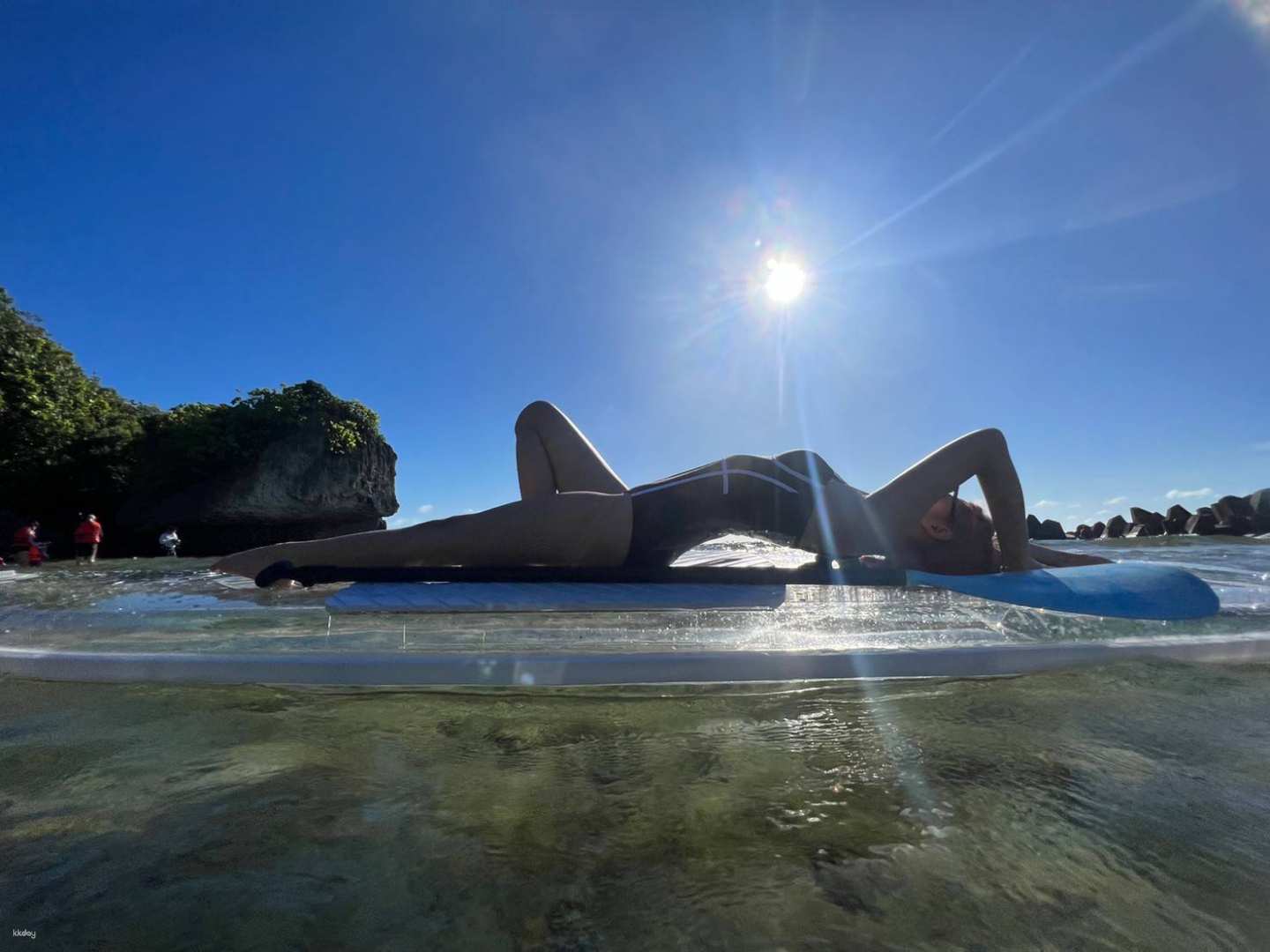 屏東-小琉球小海龜浮潛店| 透明板SUP&立槳體驗| 贈空拍照或360環景拍照