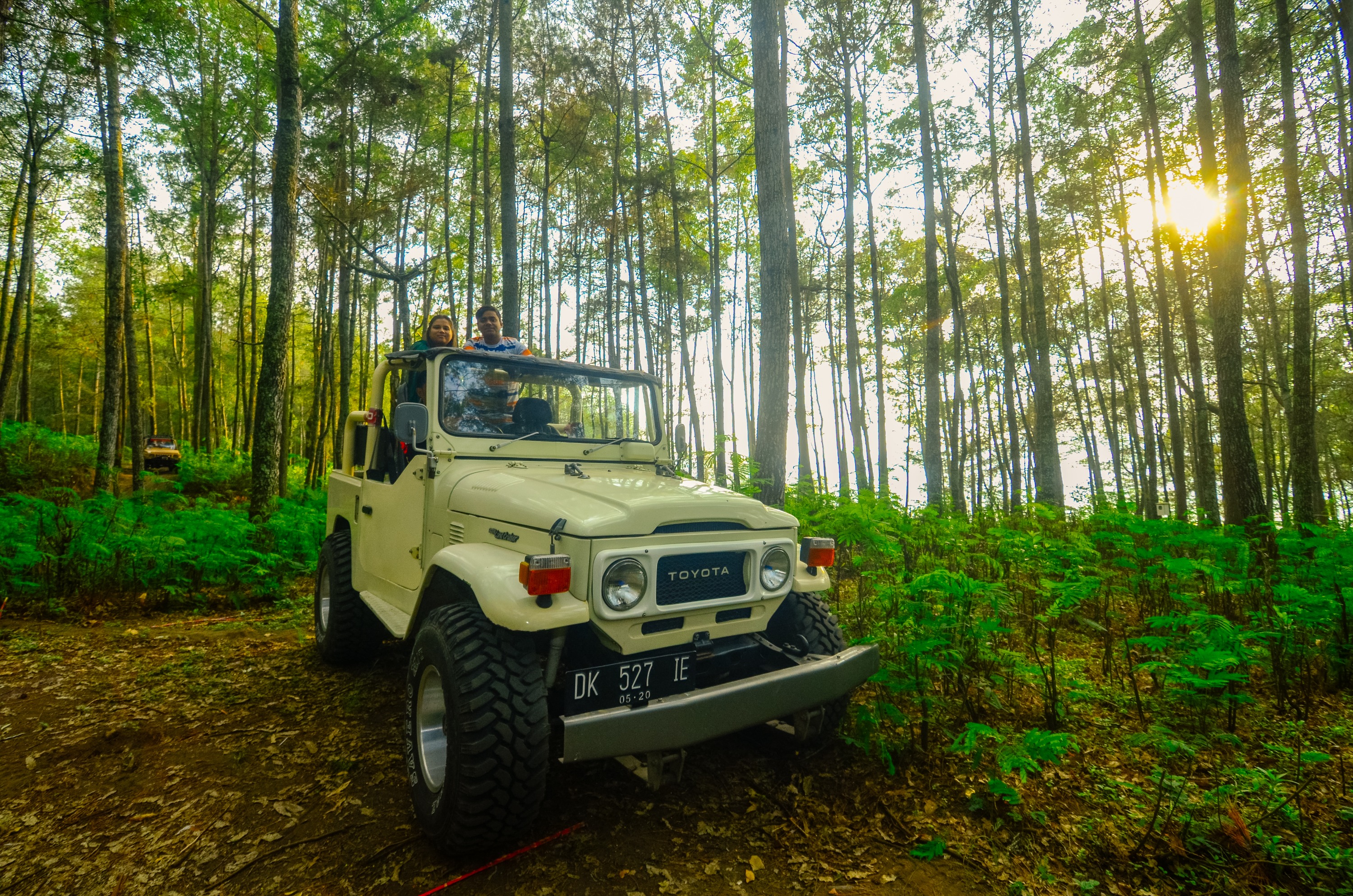 印尼-巴杜爾火山吉普車越野之旅