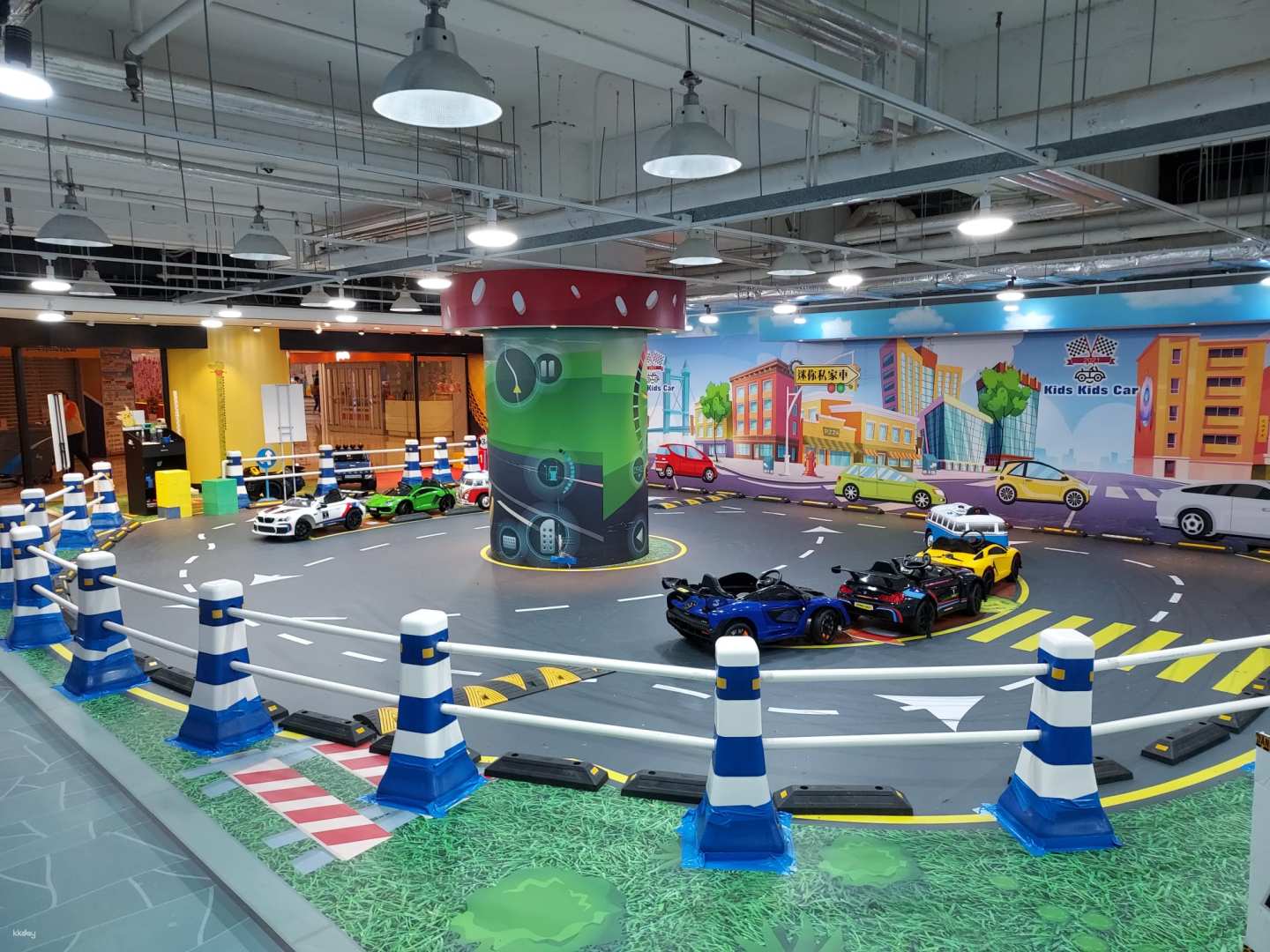 香港- Kids Kids Car | 兒童動靜皆宜天地套票| 迷你私家車&跳彈床&AR動感遊戲等多個玩樂專區