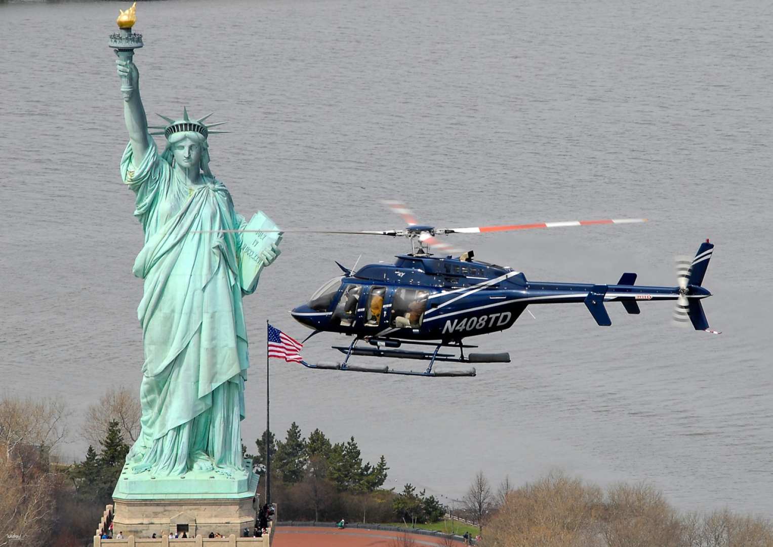 美國-紐約直升機飛行體驗| 自由女神像&帝國大廈&布魯克林大橋