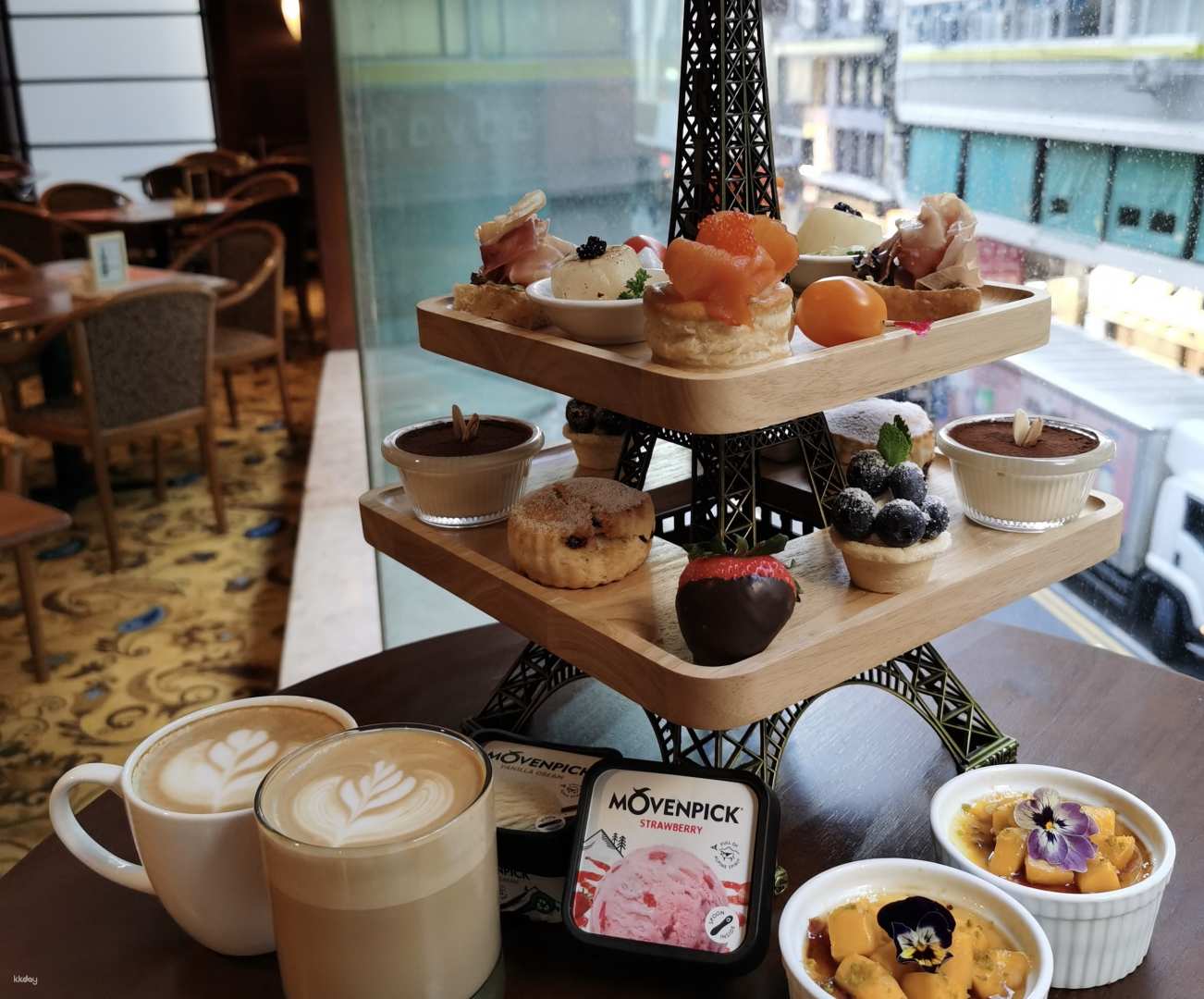 香港-君怡酒店咖啡屋| 情人節套餐/ 2人下午茶層架